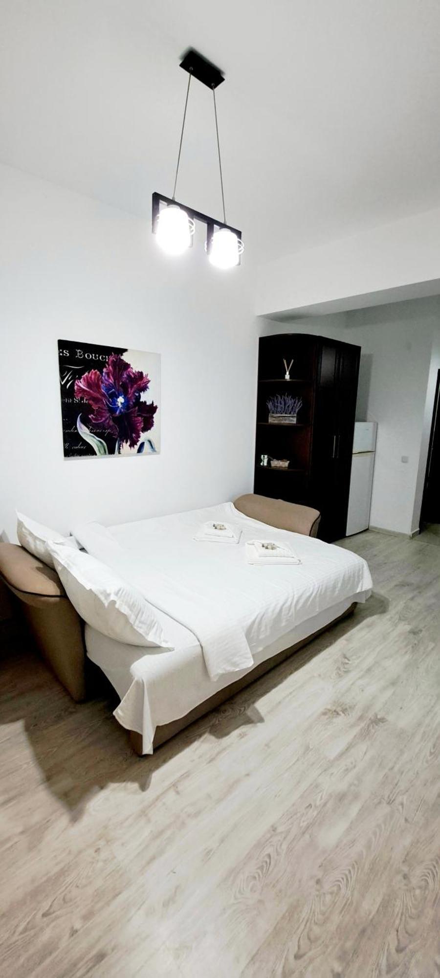 Isabell Home Iasi Exteriör bild